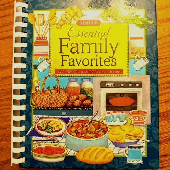 Hand Crafted Other - SIMPLE FAMILY Favorites Essential Recipes